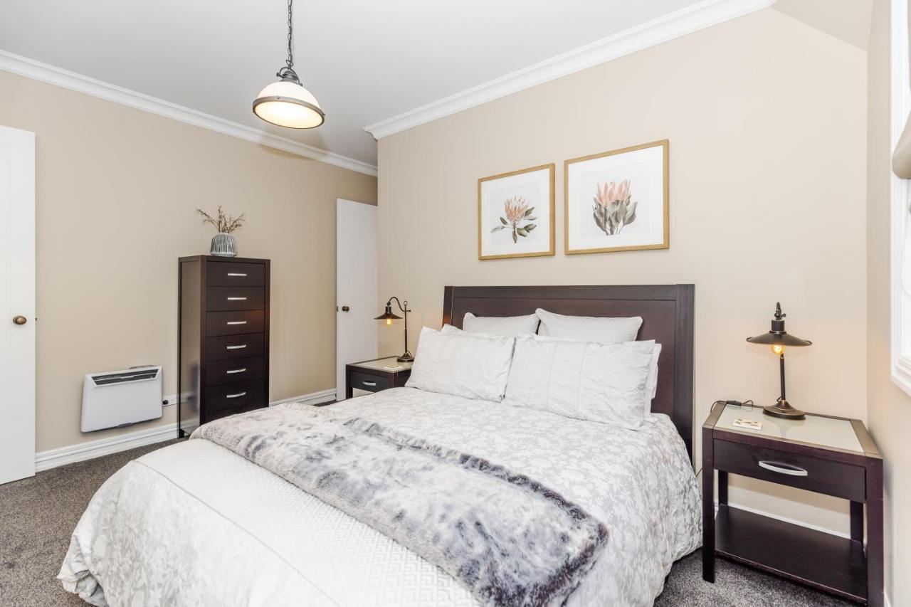 Sweet Magnolia 1 Or 2 Bedroom Suite St Kilda Cambridge With Complimentary Continental Breakfast Bagian luar foto
